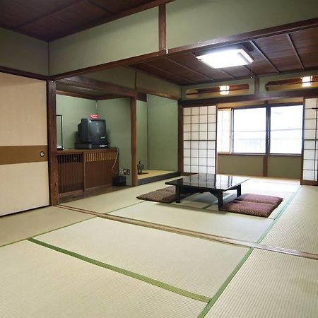 Ryouri Ryokan Watanabe Нагоя Экстерьер фото